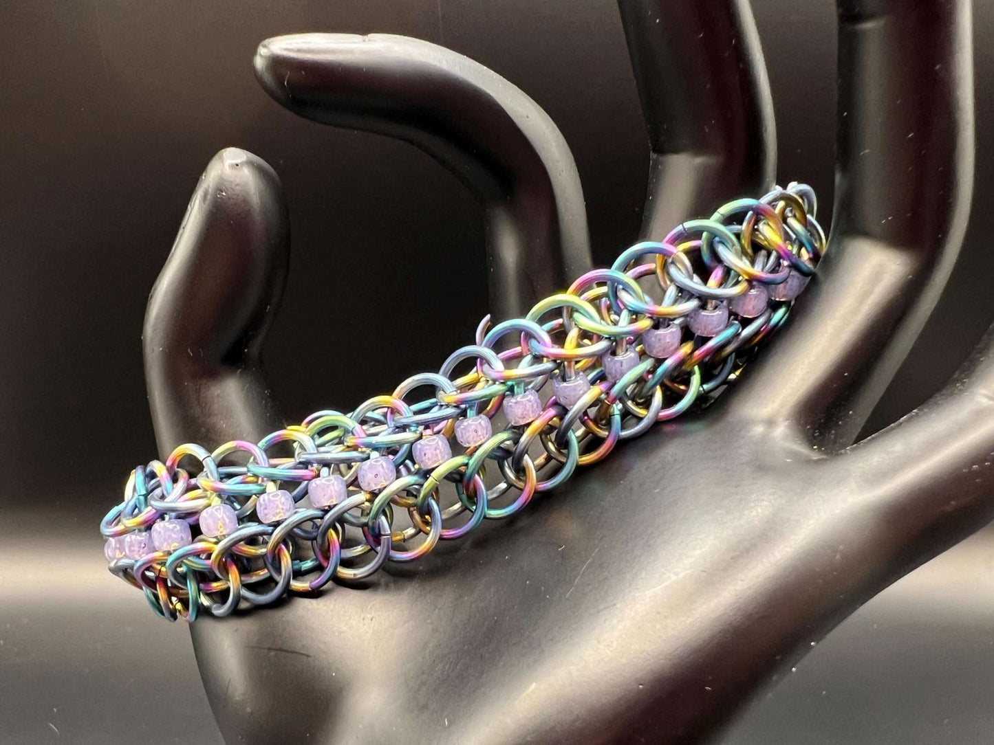 Glass Beaded Alligator Back Solid Rainbow Anodized Titanium Bracelet, Chainmaille, Stainless Steel Lobster Clasp, Adjustable 8.25-9.5" Long