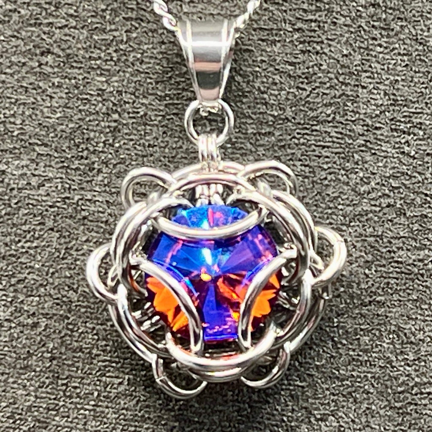 Regalo Pendant with Glass Gem - Blue/Red Flash