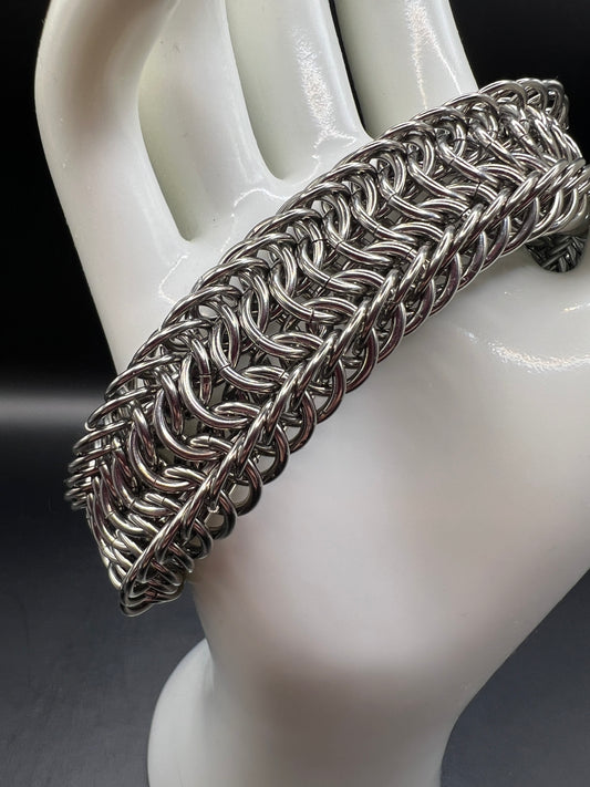 Solid Stainless Steel Bracelet - Dragon Belly