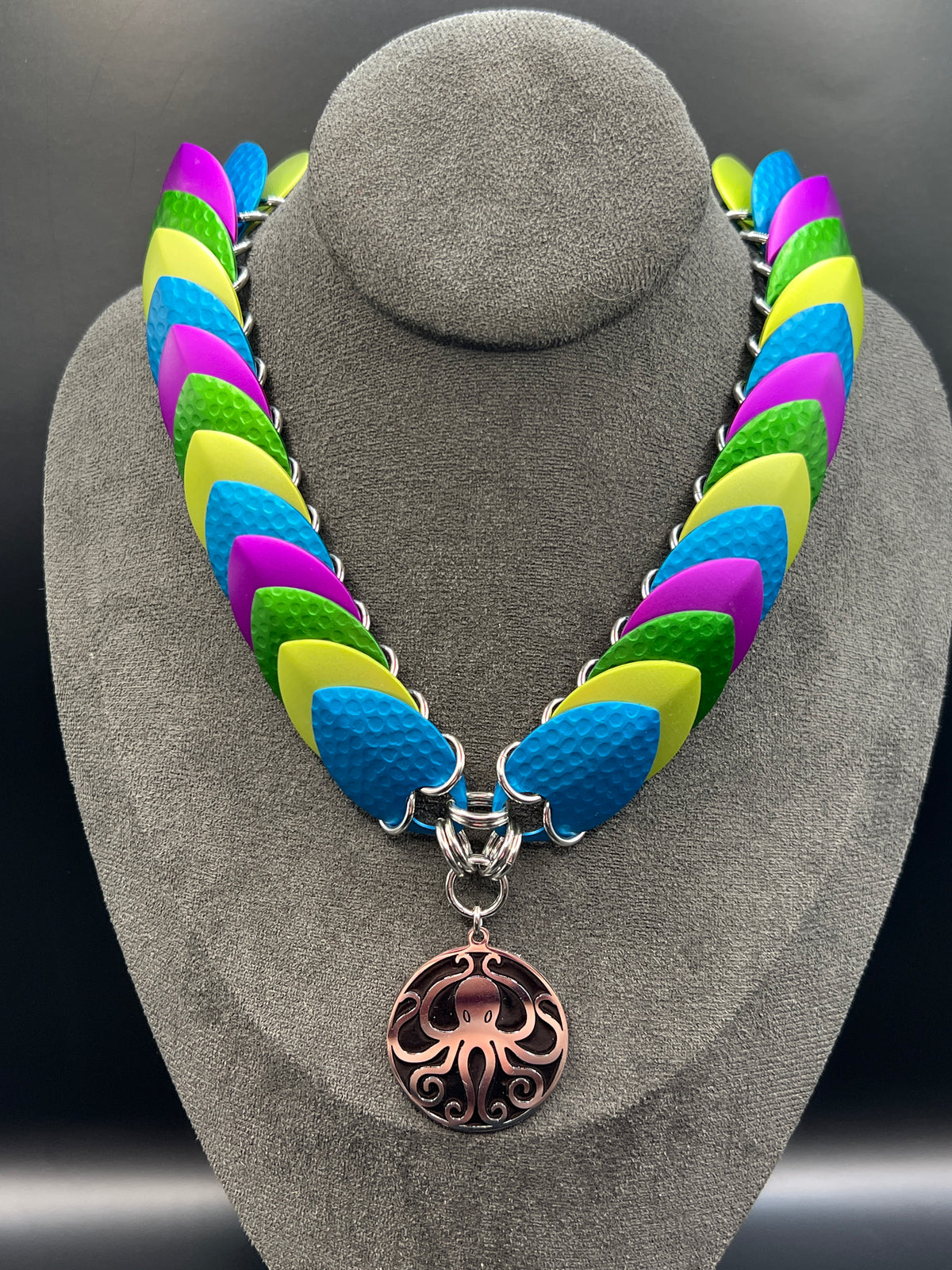 Scale Choker Necklace - Release the Kraken